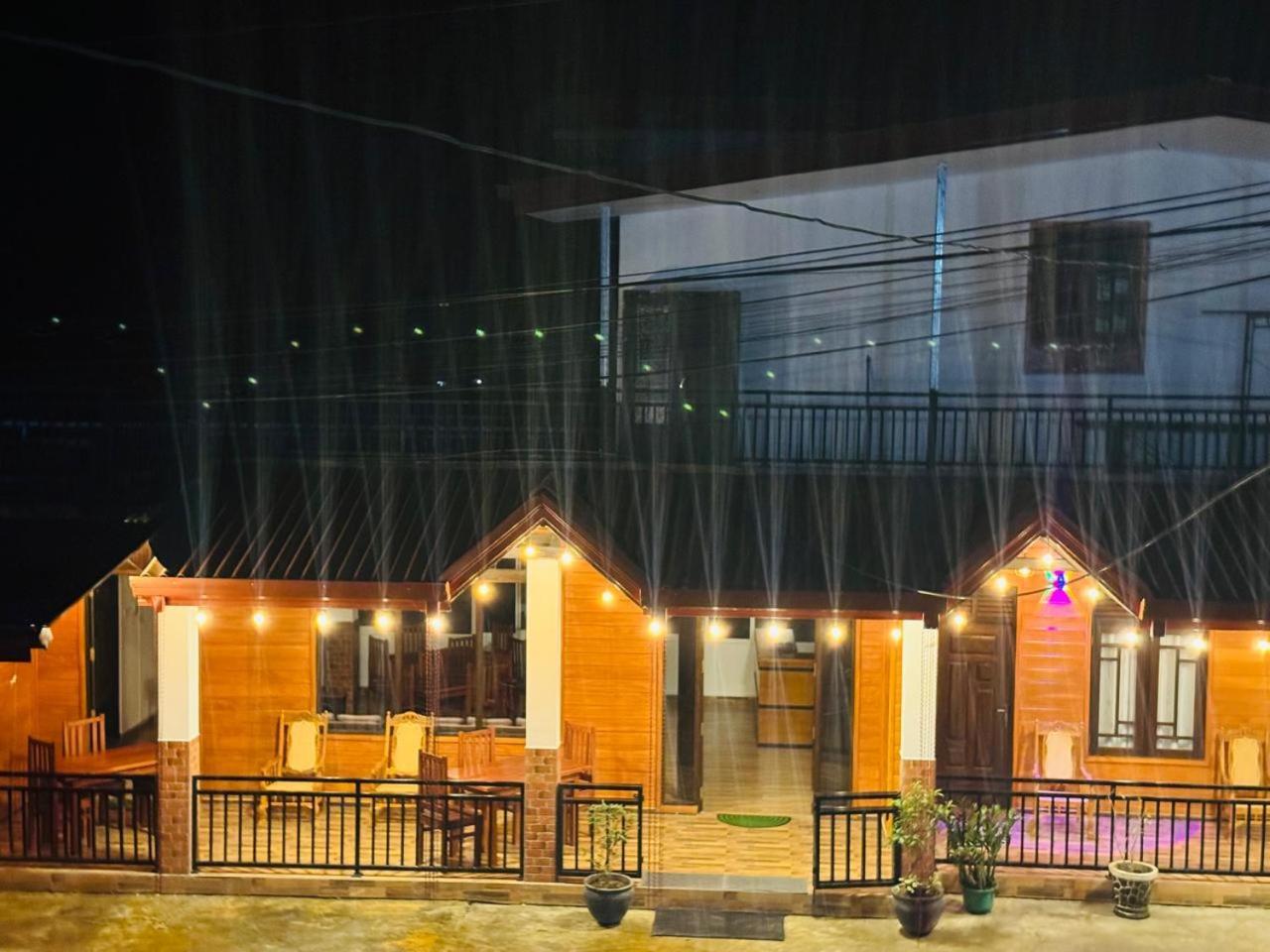 Sun Mount Adams Peak Hotel Nallathanniya Exterior foto