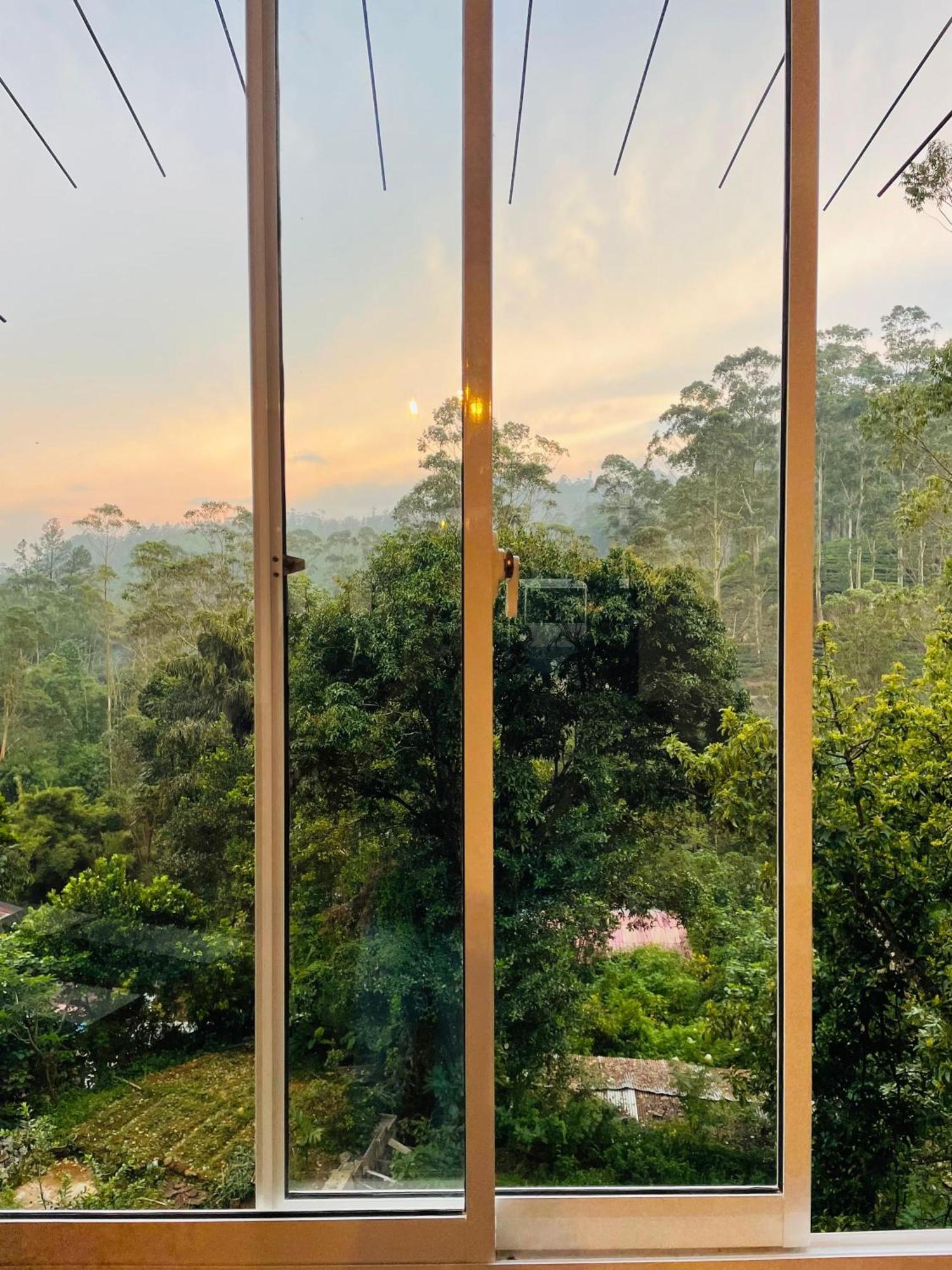 Sun Mount Adams Peak Hotel Nallathanniya Exterior foto